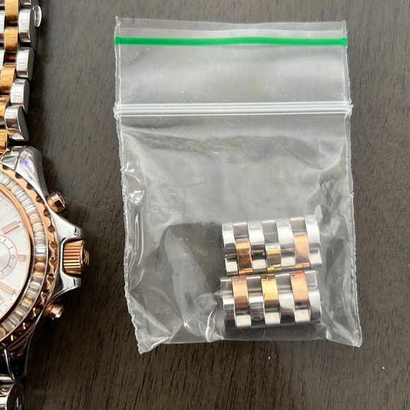 Michael kors watch - Picture 3 of 3